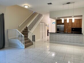847 NE 17th Way in Fort Lauderdale, FL - Building Photo - Building Photo