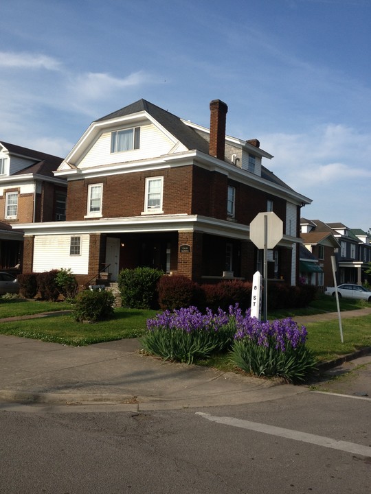 1003 8th St in Huntington, WV - Building Photo