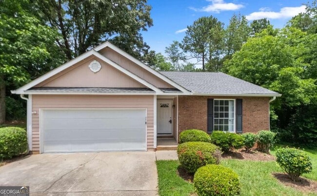 property at 1540 Foxhall Ln SE