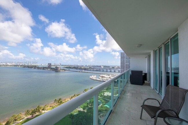 property at 1800 N Bayshore Dr