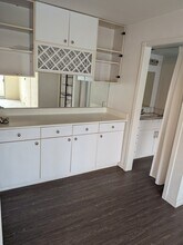 1600 Ardmore Ave, Unit 322 in Hermosa Beach, CA - Building Photo - Building Photo