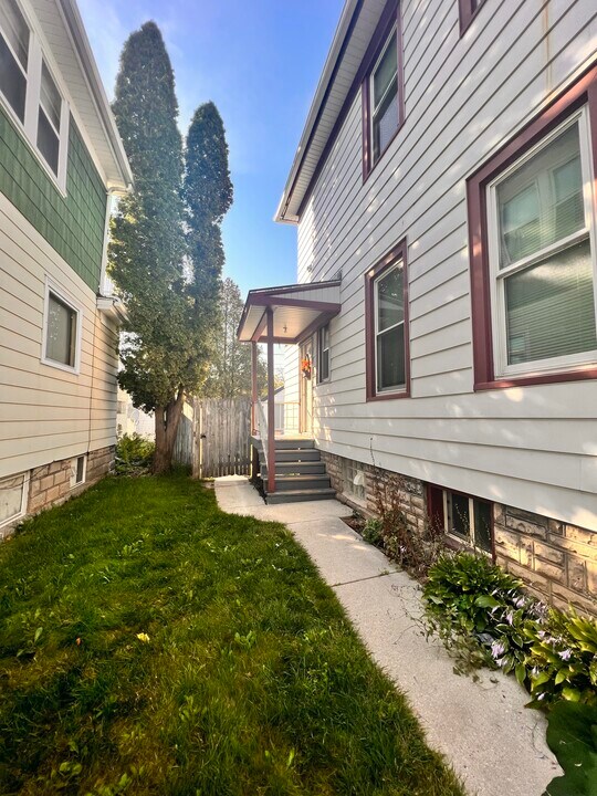 1722 N 13th St in Sheboygan, WI - Building Photo