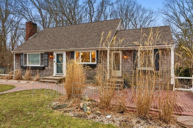 15 Wiemes Ct in Waterford, CT - Foto de edificio - Building Photo
