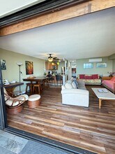 75-5782-5782 Kuakini Hwy in Kailua Kona, HI - Building Photo - Building Photo