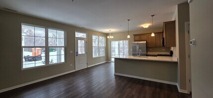 382 Timber Pointe Dr in Joliet, IL - Foto de edificio - Building Photo