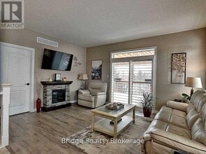 1252 Caen Ave in Woodstock, ON - Building Photo - Building Photo