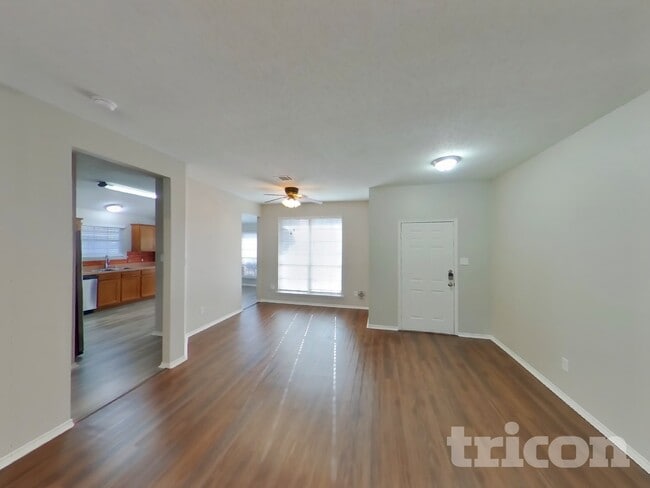 7210 Compass Point Dr in Rowlett, TX - Building Photo - Building Photo