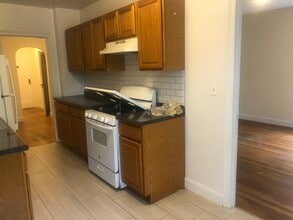 226 Brookside Ave, Unit 1st in Mount Vernon, NY - Foto de edificio - Building Photo