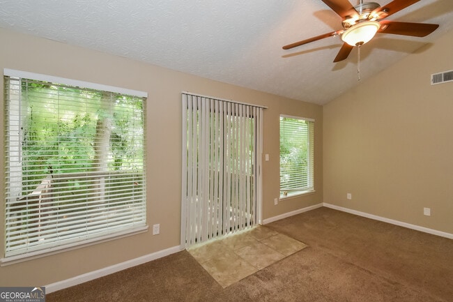 8152 Dunellen Ln in Jonesboro, GA - Building Photo - Building Photo