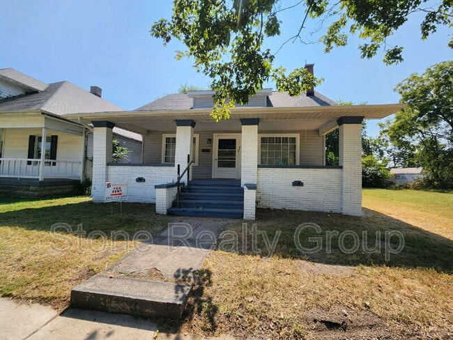 property at 1723 Thompson Ave