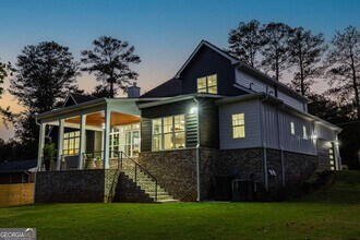 6651 Malvin Dr in Austell, GA - Building Photo - Building Photo