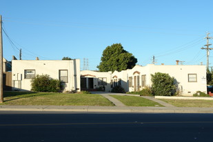 35 E Rossi St in Salinas, CA - Building Photo