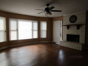 308 Chickasaw Rd in Enterprise, AL - Foto de edificio - Building Photo