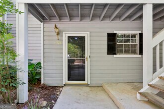 1308 Natchez Trace in Atlanta, GA - Building Photo - Building Photo