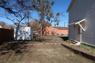 406 N Denny St in Howe, TX - Building Photo - Building Photo