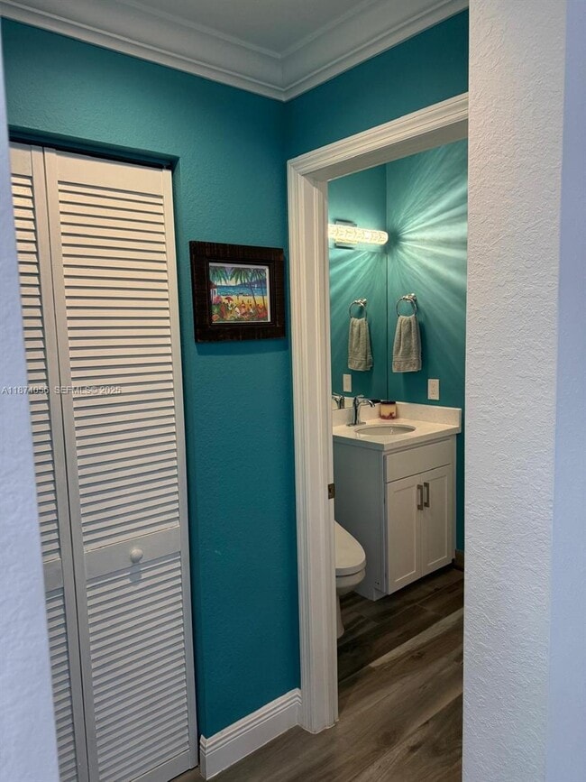 2863 SW 120th Terrace in Miramar, FL - Foto de edificio - Building Photo