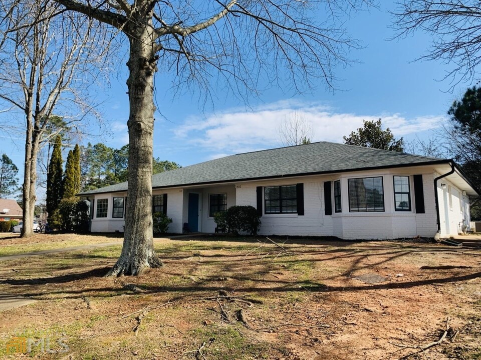 800 Bedford Bay Trail in Lawrenceville, GA - Building Photo