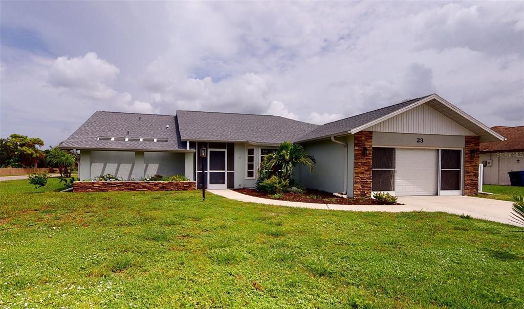 23 Jamestown Ave in Englewood, FL - Foto de edificio