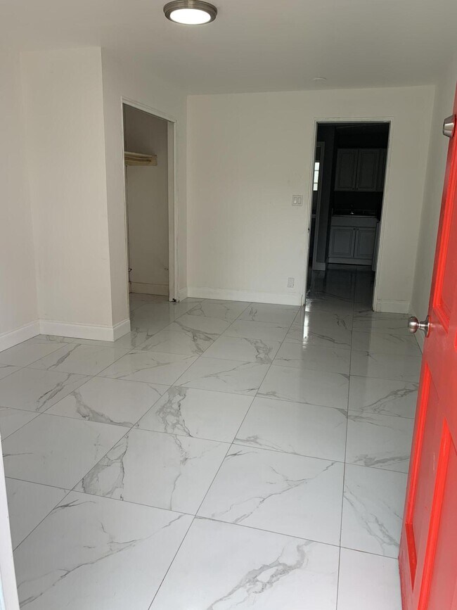 11 SW 13th Ave in Delray Beach, FL - Building Photo - Building Photo