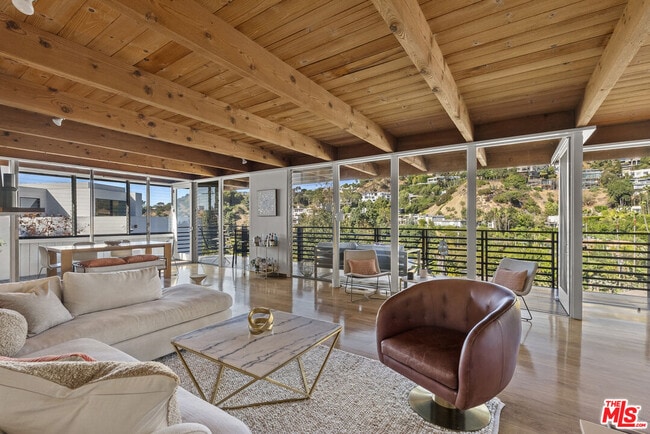 property at 9119 Thrasher Ave