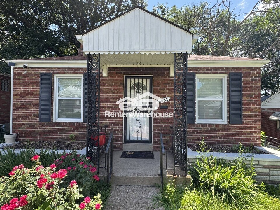 6032 Margaretta Ave in St. Louis, MO - Building Photo