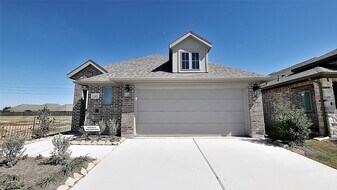 2819 Orange Leaf Dr in Fulshear, TX - Building Photo