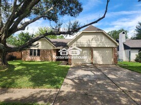 2314 Stillmeadow Dr in Missouri City, TX - Building Photo