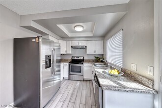 4770 S Topaz St in Las Vegas, NV - Building Photo - Building Photo