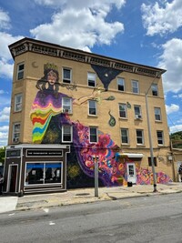 The Queen Bee on Main in Poughkeepsie, NY - Foto de edificio - Building Photo