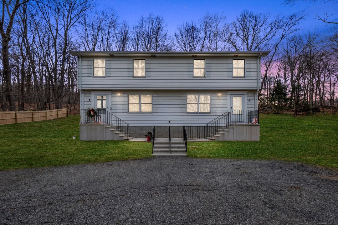 123 CT-39 in Sherman, CT - Building Photo