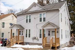 2-4 Elm Pl in Poughkeepsie, NY - Building Photo