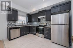 63 Gateland Dr in Barrie, ON - Building Photo - Building Photo