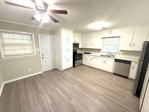 3667 Willow Ln Dr in Montgomery, AL - Foto de edificio - Building Photo