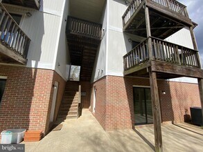 9298 Hayden Dr-Unit -11 in King George, VA - Building Photo - Building Photo