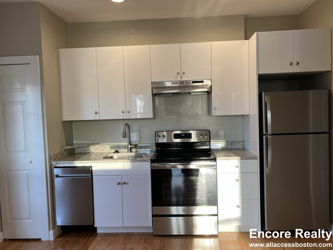 1084 Dorchester Ave, Unit 2