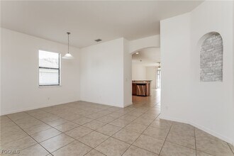 945 SW 6th Pl in Cape Coral, FL - Building Photo - Building Photo