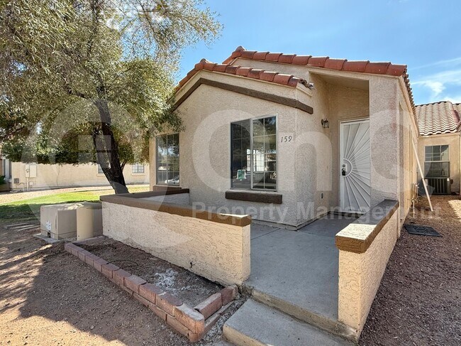 property at 726 S Nebraska St