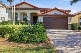 5423 Title Row Dr in Bradenton, FL - Building Photo