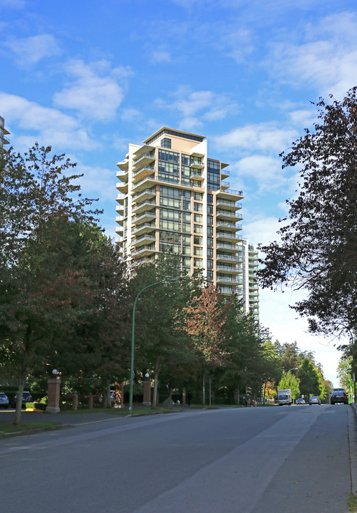 Jewel II in Burnaby, BC - Building Photo