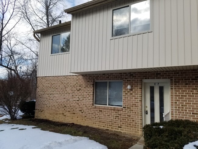 property at 515 Welsh Rd
