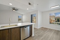 Irongate in Sacramento, CA - Building Photo - Building Photo