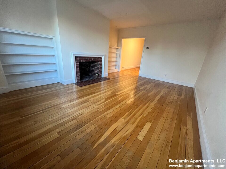 508 Belmont St, Unit 38 in Watertown, MA - Foto de edificio