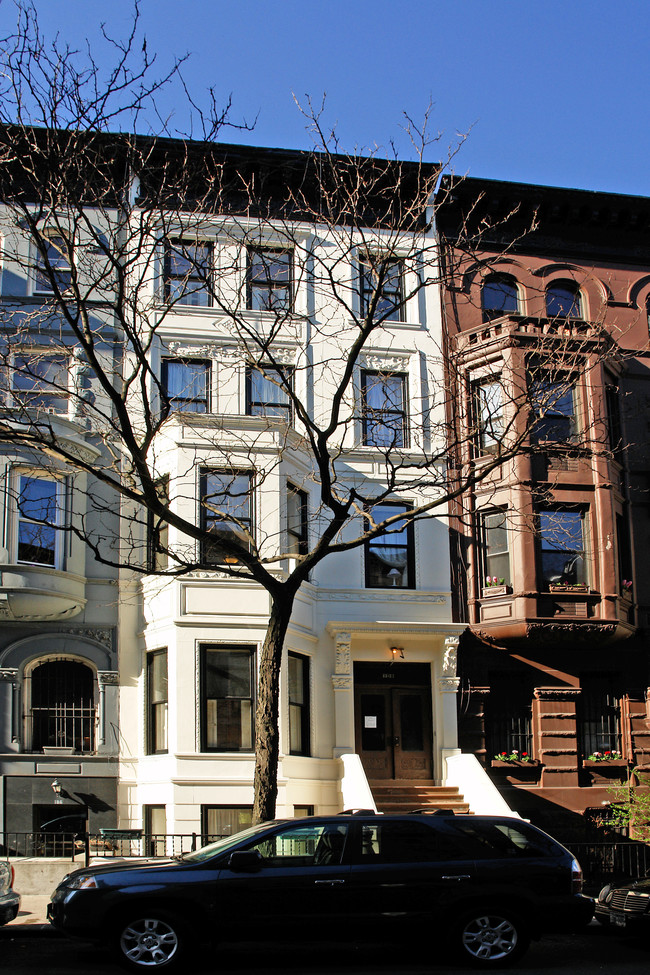 108 W 80th St in New York, NY - Foto de edificio - Building Photo