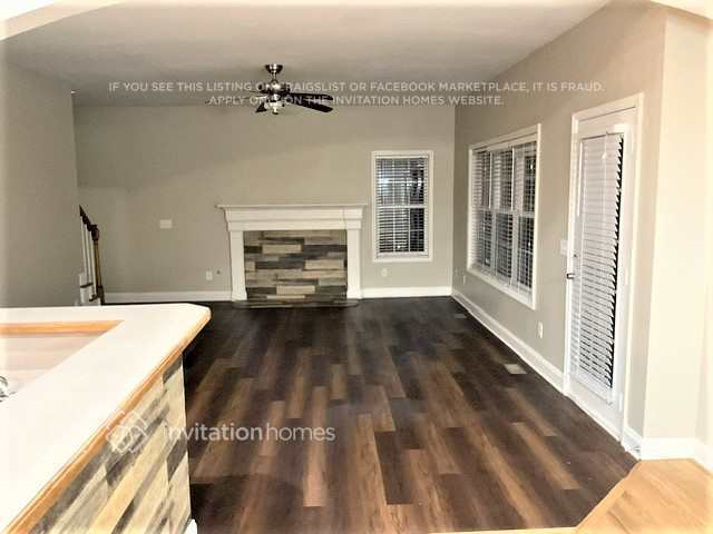 4755 Smokestone Dr in Douglasville, GA - Building Photo - Building Photo