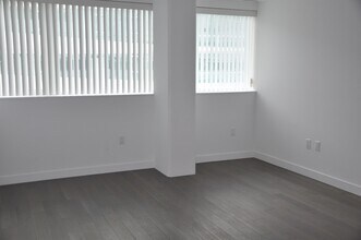 800 Ave at Port Imperial in Weehawken, NJ - Building Photo - Building Photo