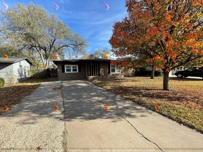 property at 3407 Lometa Dr