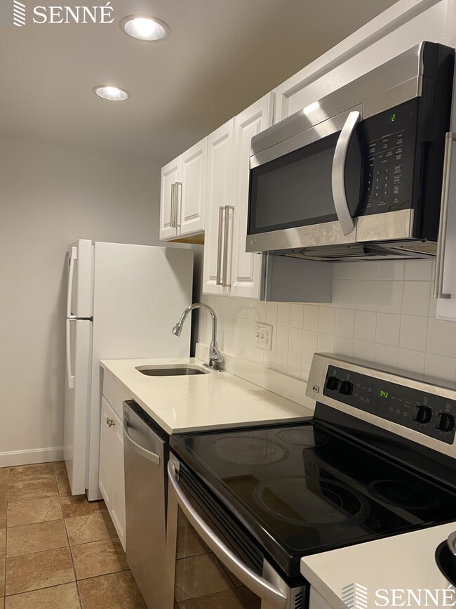 2362 Massachusetts Ave, Unit 24