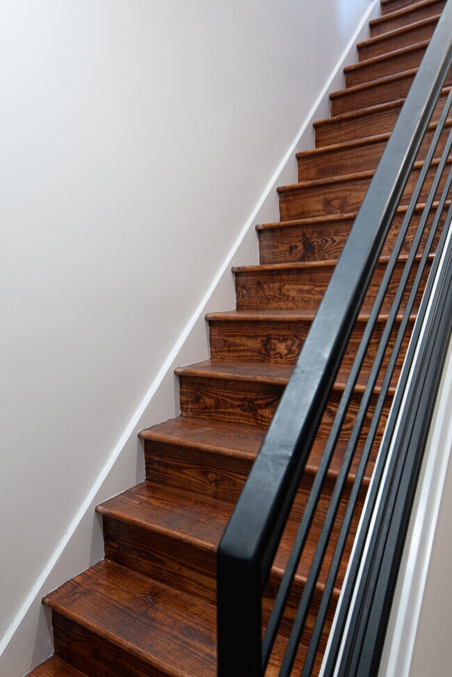 212 Manheim St, Unit 3 in Philadelphia, PA - Building Photo - Building Photo