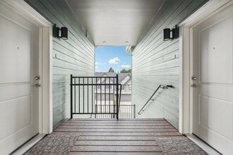 The Hamlet at Curtin Creek in Vancouver, WA - Building Photo - Building Photo