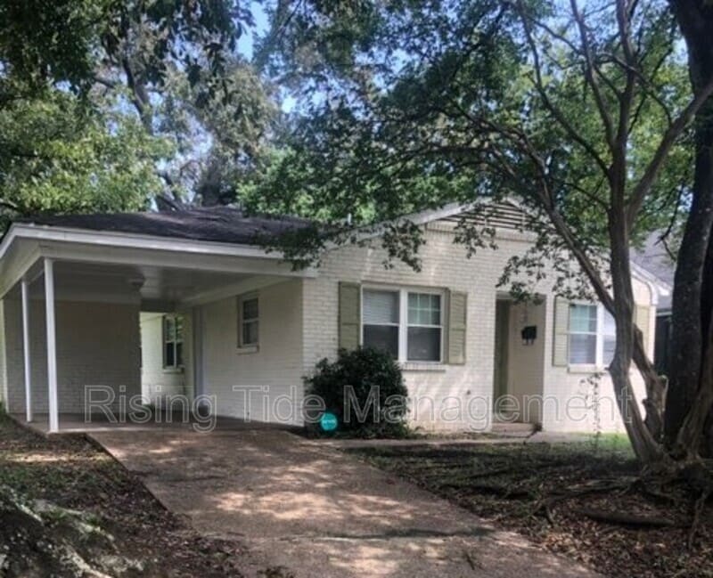2131 E 2nd St in Montgomery, AL - Building Photo